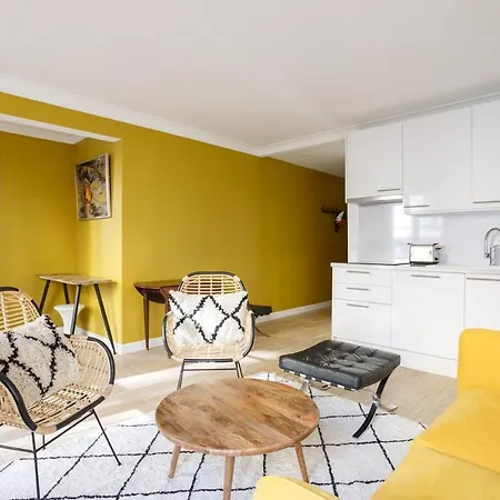 Chateau Apartment